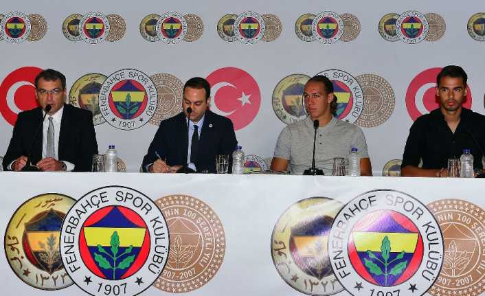 Fenerbahçe, yeni transferleri Michael Frey ve Diego Reyes için imza