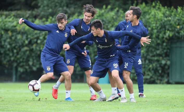 Fenerbahçe, Süper Lig’in 7. haftasında deplasmanda Rizespor ile oynayacağı maçın