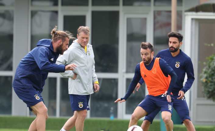 Fenerbahçe, Süper Lig’in 9. haftasında DG Sivasspor ile deplasmanda oynayacağı