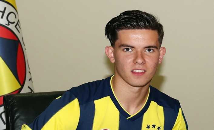Fenerbahçe’nin genç oyuncusu Ferdi Kadıoğlu, milli takımda yaşadığı sakatlıktan dolayı