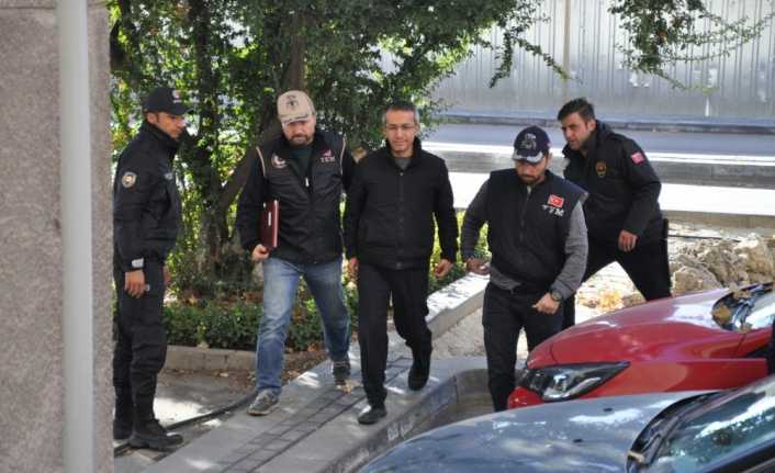 Hakimler ve Savcılar Kurulunca (HSK) geçtiğimiz hafta meslekten ihraç edilen