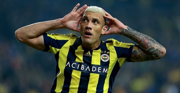 TFF Tahkim Kurulu, Fenerbahçeli futbolcu Fernandao'nun 2 maçlık cezasını 1'e