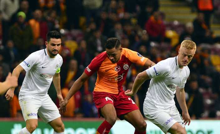 Konyaspor maçından sakatlanarak oyundan çıkan Galatasaray’ın Brezilyalı futbolcusu Fernando’nun durumunun