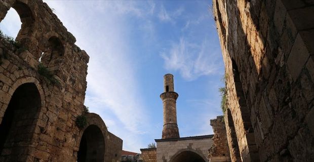 Antalya'nın tek "şehzade camisi" Kesik Minare, aslına uygun restore edilerek,