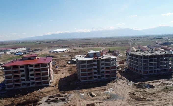 Adalet Bakanlığı tarafından Anadolu’nun farklı noktalarında yapımına başlanan cezaevlerinin Afyonkarahisar’daki