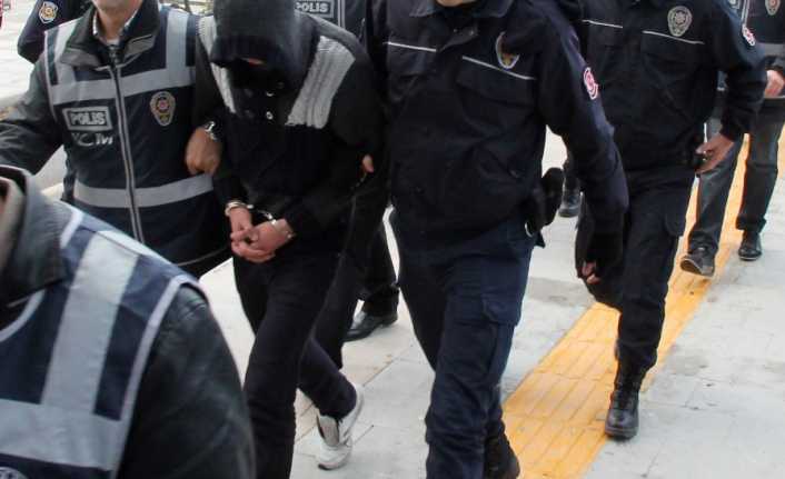İstanbul’da FETÖ’nün sözde TSK yapılanmasına ilişkin başlatılan operasyonda gözaltına alınan