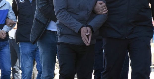 Kars merkezli 12 ilde FETÖ/PDY'nin TSK'daki kripto yapılanmasına yönelik düzenlenen