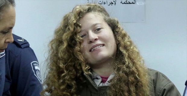 İsrail askeri mahkemesi,  "Hanzala Cesaret Ödülü" sahibi Filistinli Ahed'in