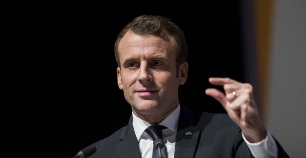 Fransa Cumhurbaşkanı Macron, Korsikacanın resmi dil olarak tanınmayacağını açıkladı.