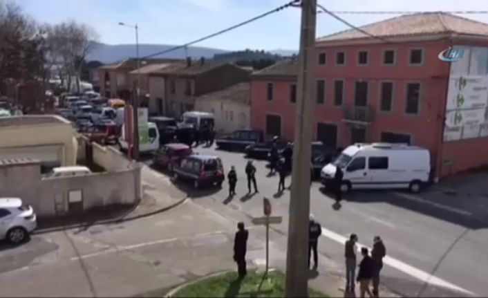 Fransa’nın güneyindeki Trebes kasabasında süpermarket saldırısında yaralanan polis memuru hayatını