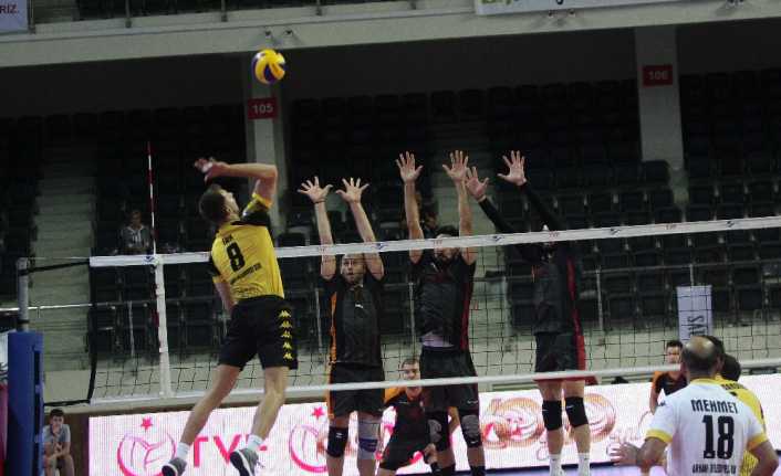 Türkiye Spor Yazarları Derneği (TSYD) İzmir Şubesi tarafından düzenlenen 4.