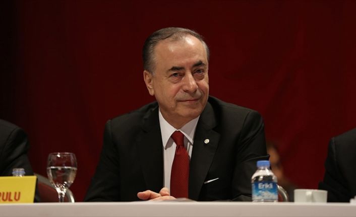 Galatasaray Kulübü Başkanı Mustafa Cengiz, UEFA Finansal Kontrol Kurulu ile