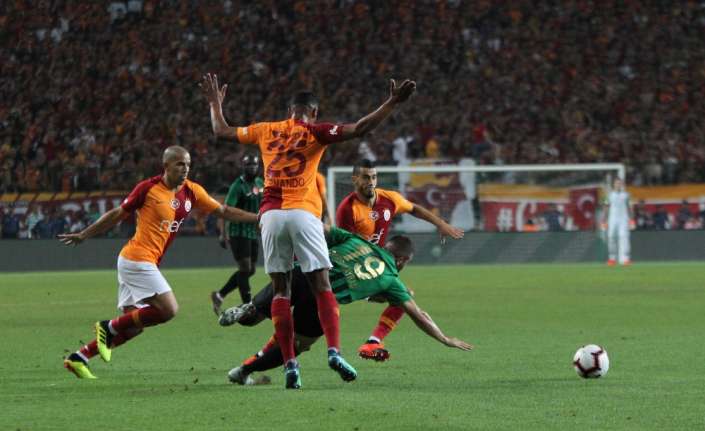 Galatasaray, Akhisarspor ile oynanan Süper Kupa maçında yaşanan olaylar sebebiyle