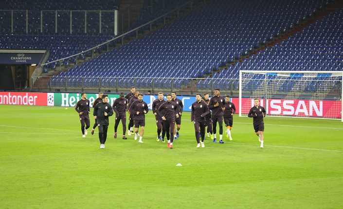 UEFA Şampiyonlar Ligi D Grubu’nda Schalke 04 ile deplasmanda karşılaşacak