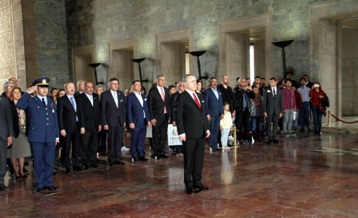 Galatasaray Spor Kulübü Anıtkabir’i ziyaret etti. 