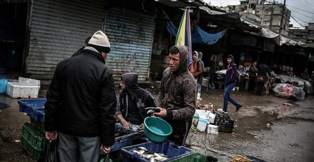 Gazze Şeridi'nde yıllardır süren İsrail ablukasının etkileri, halkın alım gücündeki