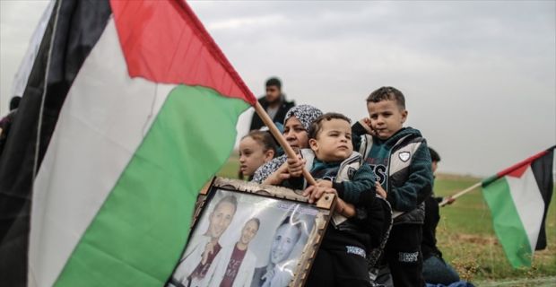 İsrail hapishanelerindeki Filistinli tutuklulara destek için Gazze'de gösteri düzenlendi.