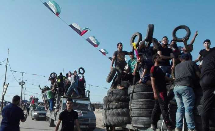 Filistinlilerin Gazze-İsrail sınırındaki gösterilerinde