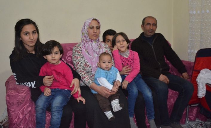 Bitlis’in Tatvan ilçesinde yaşayan 16 yaşındaki Nergis Bulut, 14 yıldır