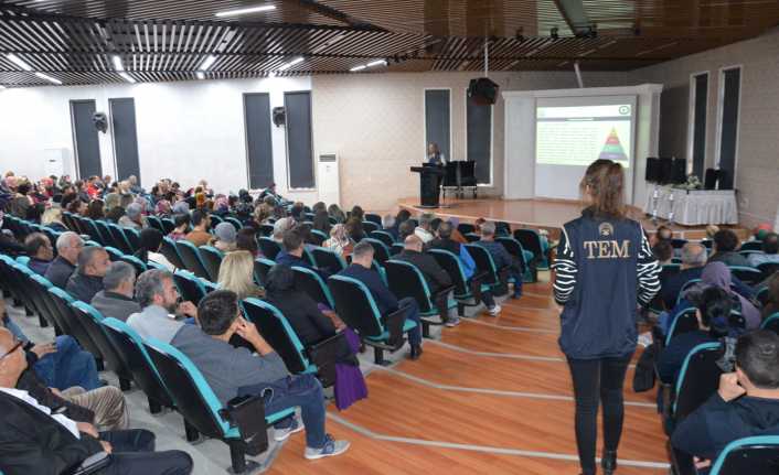 “Gençlik Sizin Eseriniz” projesi kapsamında bilgilendirme yapıldı