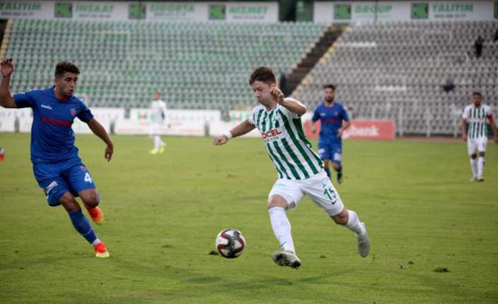 Spor Toto 1. Lig’in 12. haftasında Giresunspor sahasında Kardemir Karabükspor’u