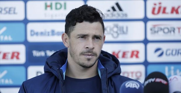 Sarı-lacivertli ekibin Brezilyalı futbolcusu Giuliano, "Şampiyonluk yarışında bizim için önemli