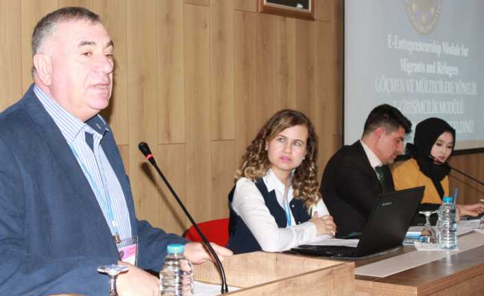 Erzincan Valiliği Ortaklığı İle Halk Eğitim Merkezi Müdürlüğünün Koordinasyonunda Erasmus+