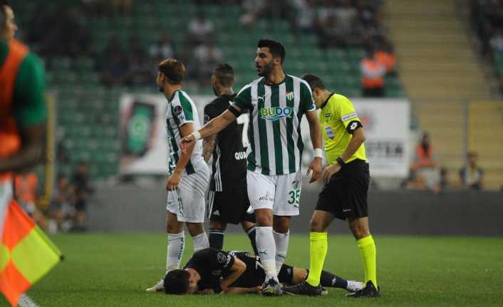 Beşiktaşlı oyuncu Gökhan Gönül Milli Takım adam kadrosundan çıkarıldı. 