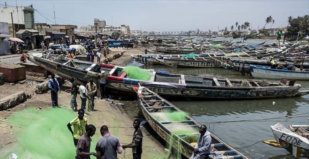 Senegal’in başkenti Dakar yakınlarında yer alan ve her köşesinde Avrupa