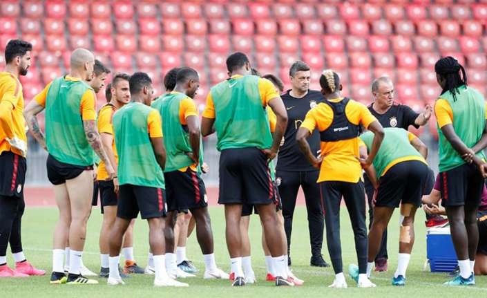 Galatasaray, İsviçre’nin Zürih kentindeki programını noktaladı. Sarı-kırmızılılar, yarın öğle saatlerinde