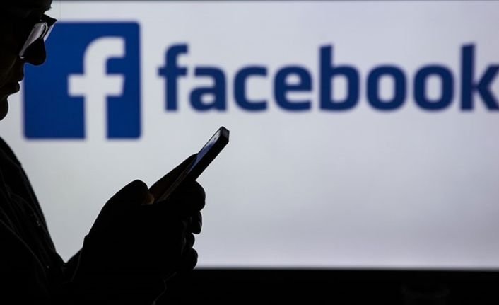 Güney Kore'de, Facebook'a, kullanıcıların siteye erişimini sınırlandırması nedeniyle yaklaşık 370