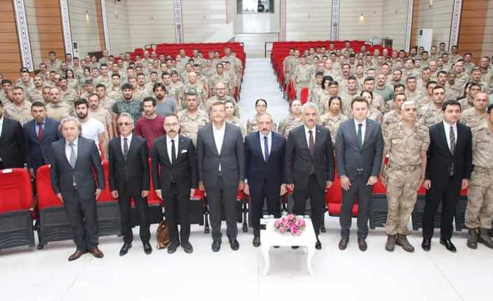 Erzincan'da görev yapan güvenlik korucularına yönelik hizmet içi eğitim semineri