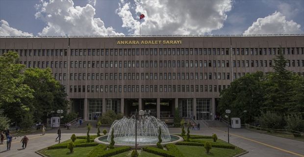 Ankara Cumhuriyet Başsavcılığınca, FETÖ/PDY soruşturması kapsamında, 4'ü faal çalışan olan