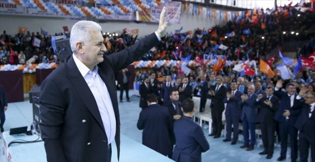 Başbakan Yıldırım, "Hakan Atilla üzerinden Türkiye'yi mahkum etmeye çalışıyorlar. Kim