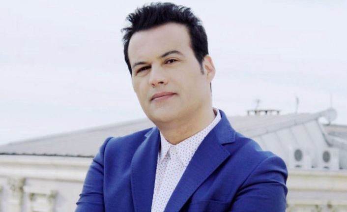 Ünlü Sanatçı Hakan Peker, İBB Cemal Reşit Rey Konser Salonu’nda