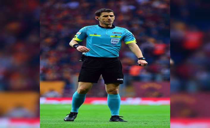 Süper Lig’de geride bıraktığımız 8 haftada hakemler adeta fazla mesai