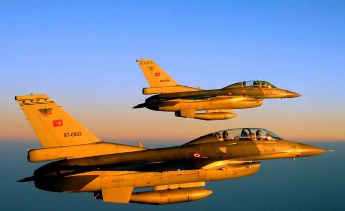 Hakkari’nin Yüksekova ilçesinde güvenlik güçleri tarafından yapılan operasyonda 4 PKK’lı