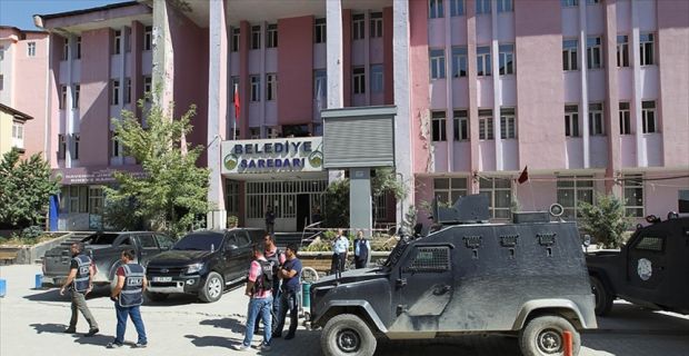 Hakkari'de sözde "öz yönetim" ilan ettiği gerekçesiyle yargılanan aralarında eski