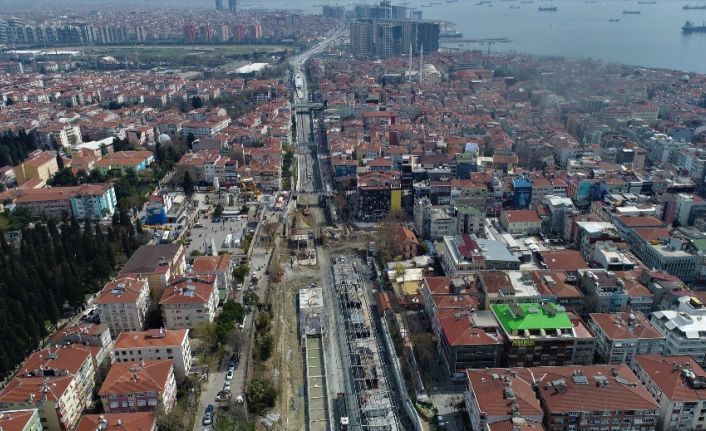İstanbul-Ankara yüksek hızlı tren hattına entegre edilmesi için kapatılan Halkalı-Sirkeci