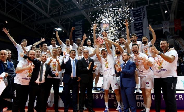 2018 Voleybol Sezonu Efeler Ligi Play-off Final Etabında Arkas Spor’u