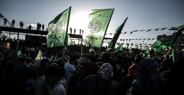 Hamas,Kudüs halkına saldırı ve ihlallere karşı intifadayı tırmandırma çağrısında bulundu.