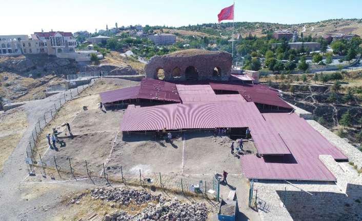 Tarihi Harput Mahallesi’nde bulunan M.Ö. 8. yüzyılda Urartu Krallığı tarafından