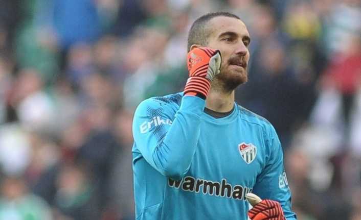 Bursaspor, milli kaleci Harun Tekin’in transferi konusunda Fenerbahçe ile prensip