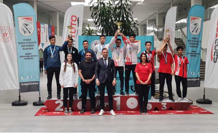 Erzincanlı Sporcular dereceler ile döndü.