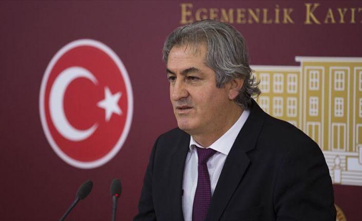 HDP Van Milletvekilleri Botan ve Geveri'nin yargılandığı davada Botan 18