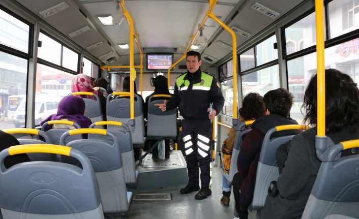 Erzincan’da Emniyet Müdürlüğü Trafik Tescil ve Denetleme Şube Müdürlüğü ekipleri