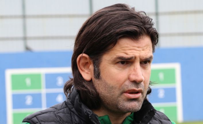 Çaykur Rizespor Teknik Direktörü İbrahim Üzülmez, “Aslanlar gibi mücadele edip