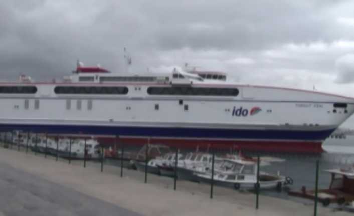 Olumsuz hava koşulları nedeniyle İDO’nun (İstanbul Deniz Otobüsleri) bazı seferleri