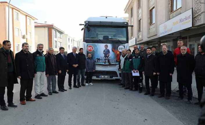 91’inci yardım tırı dualar eşliğinde yola çıktı.