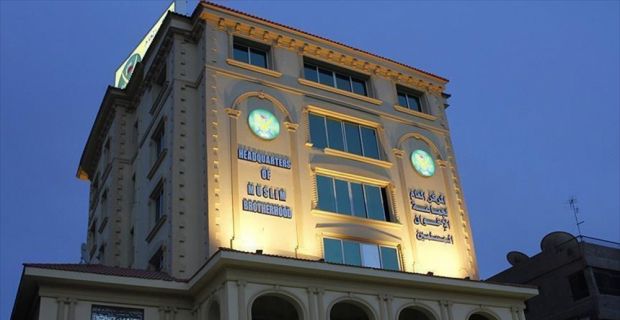 Mısır'daki Müslüman Kardeşler teşkilatı (İhvan), barışçıl değişimi benimsediğini ve bu